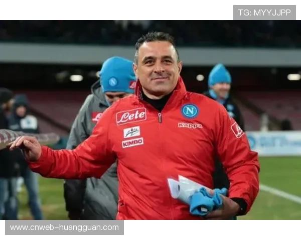 蒋文曦复制梁瀚昭成功路径,澳门本土新星主场首秀斩获组别冠军