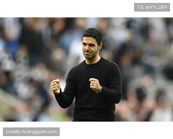 战术角力:阿尔特塔的激进换人与恩里克的防守反击博弈成比赛转折点 战术角力:阿尔特塔的激进换人与恩里克的防守反击博弈成比赛转折点